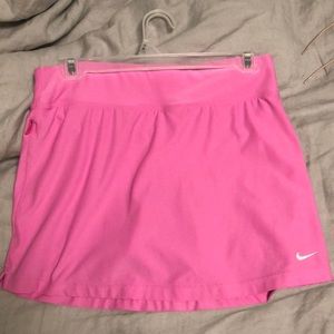Women’s pink athletic skort